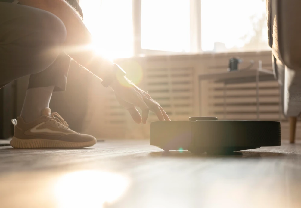 robot vacuum self cleaning